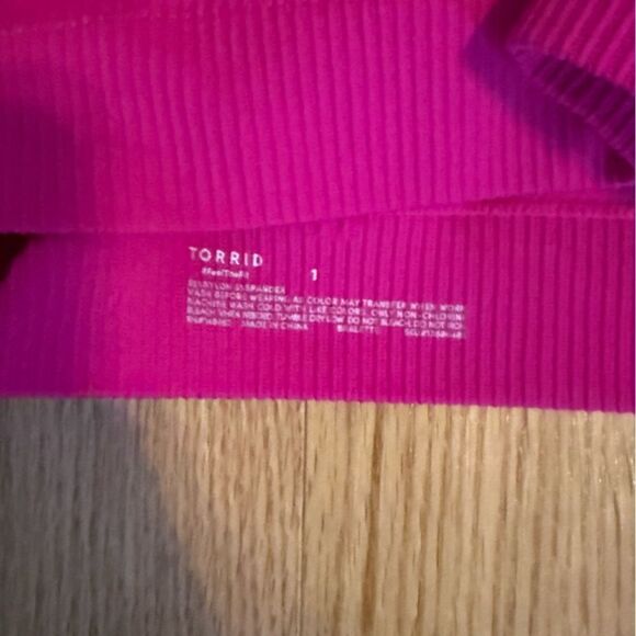 Torrid Fuchsia Seamless Ribbed Bra - Picture 3 of 7
